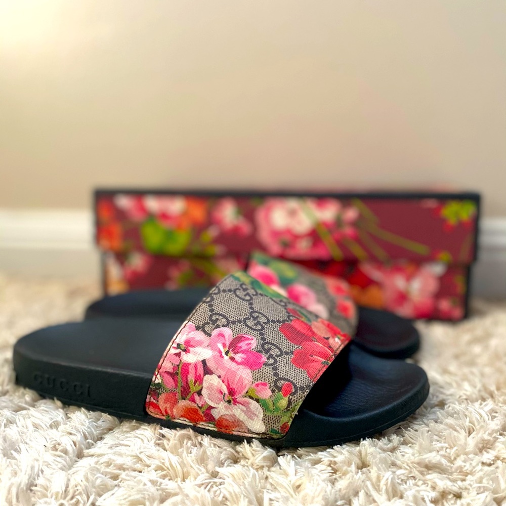 Gucci slides